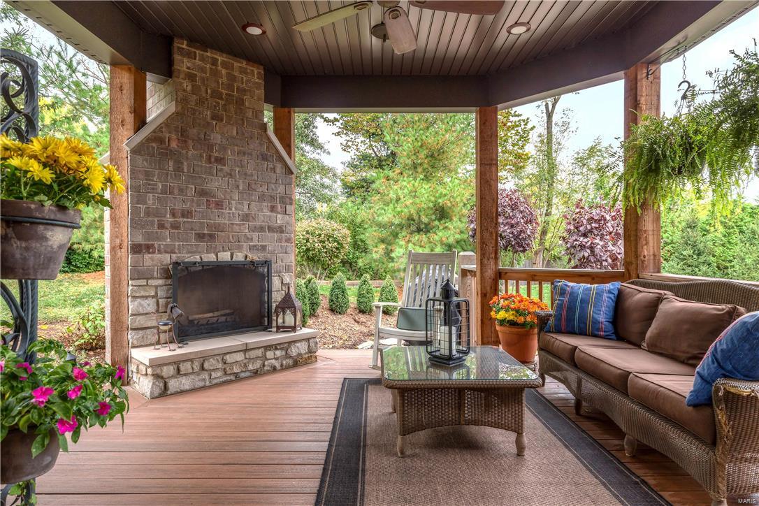 Ladue Court Villas - Residential