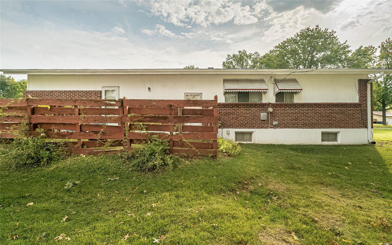 Hathaway Manor 22 - Residential