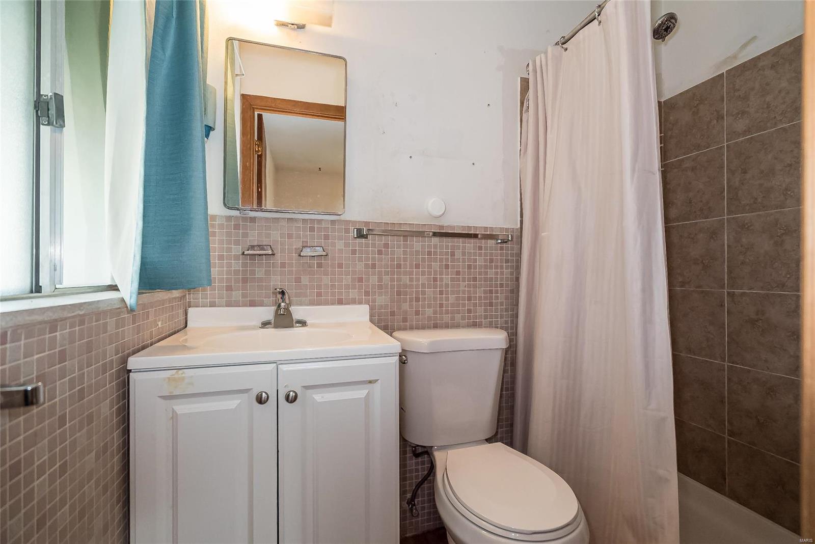 Hathaway Manor 22 - Residential