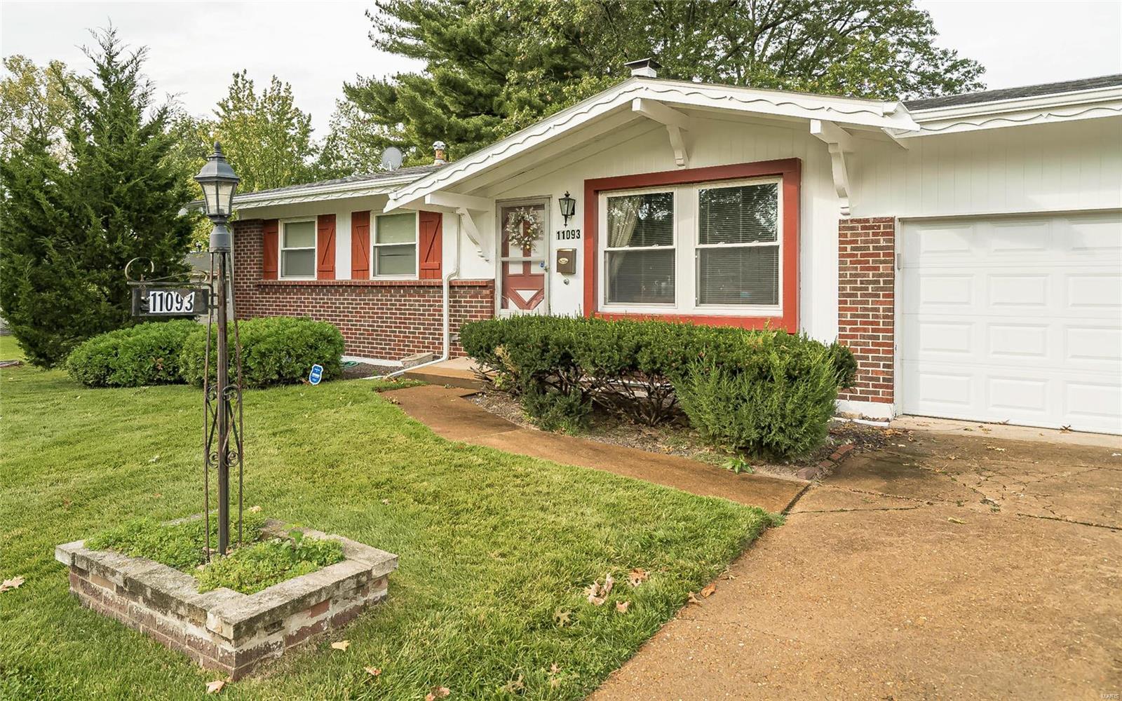 Hathaway Manor 22 - Residential