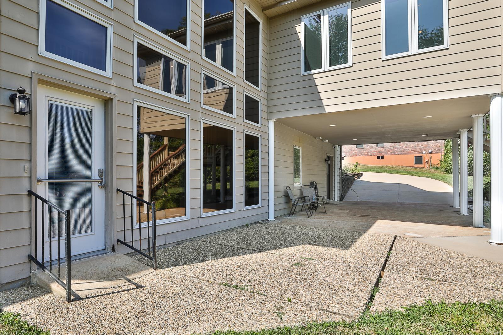 Runnymede 01 - Residential