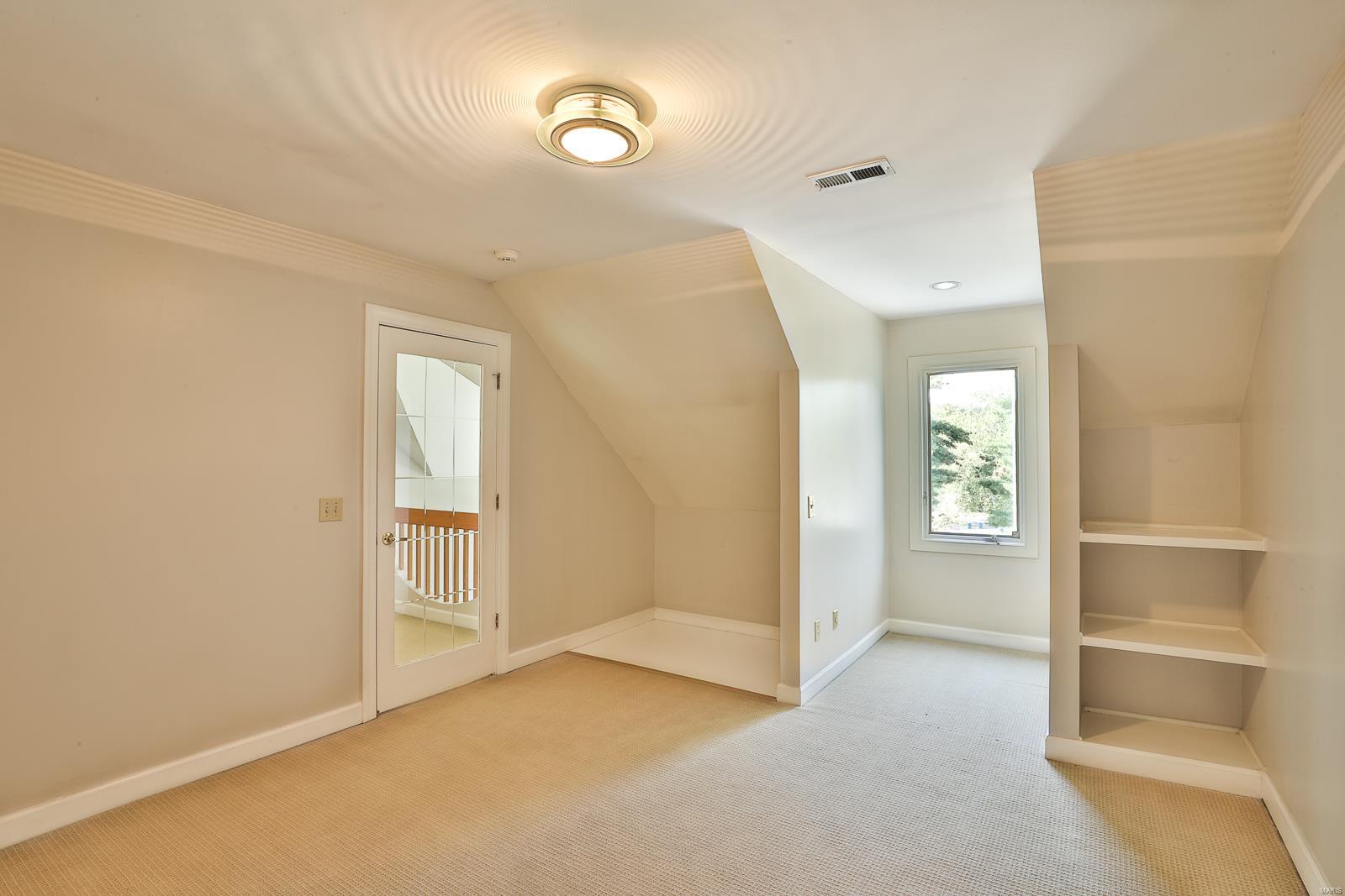 Runnymede 01 - Residential