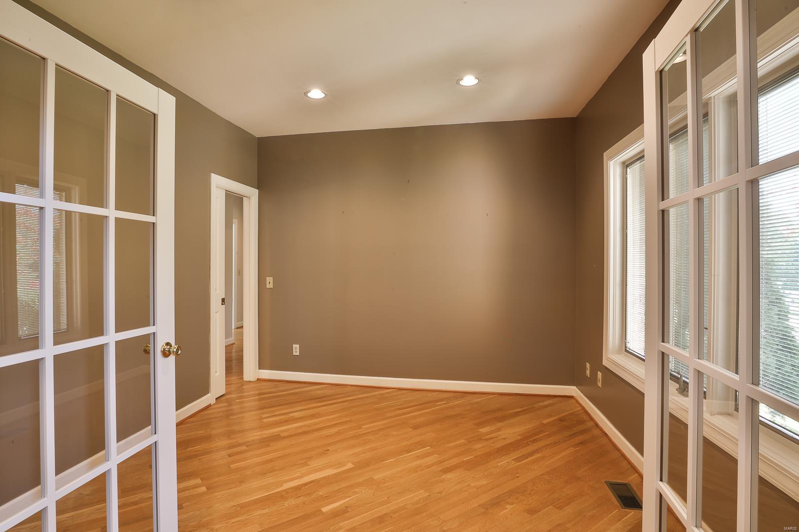 Runnymede 01 - Residential