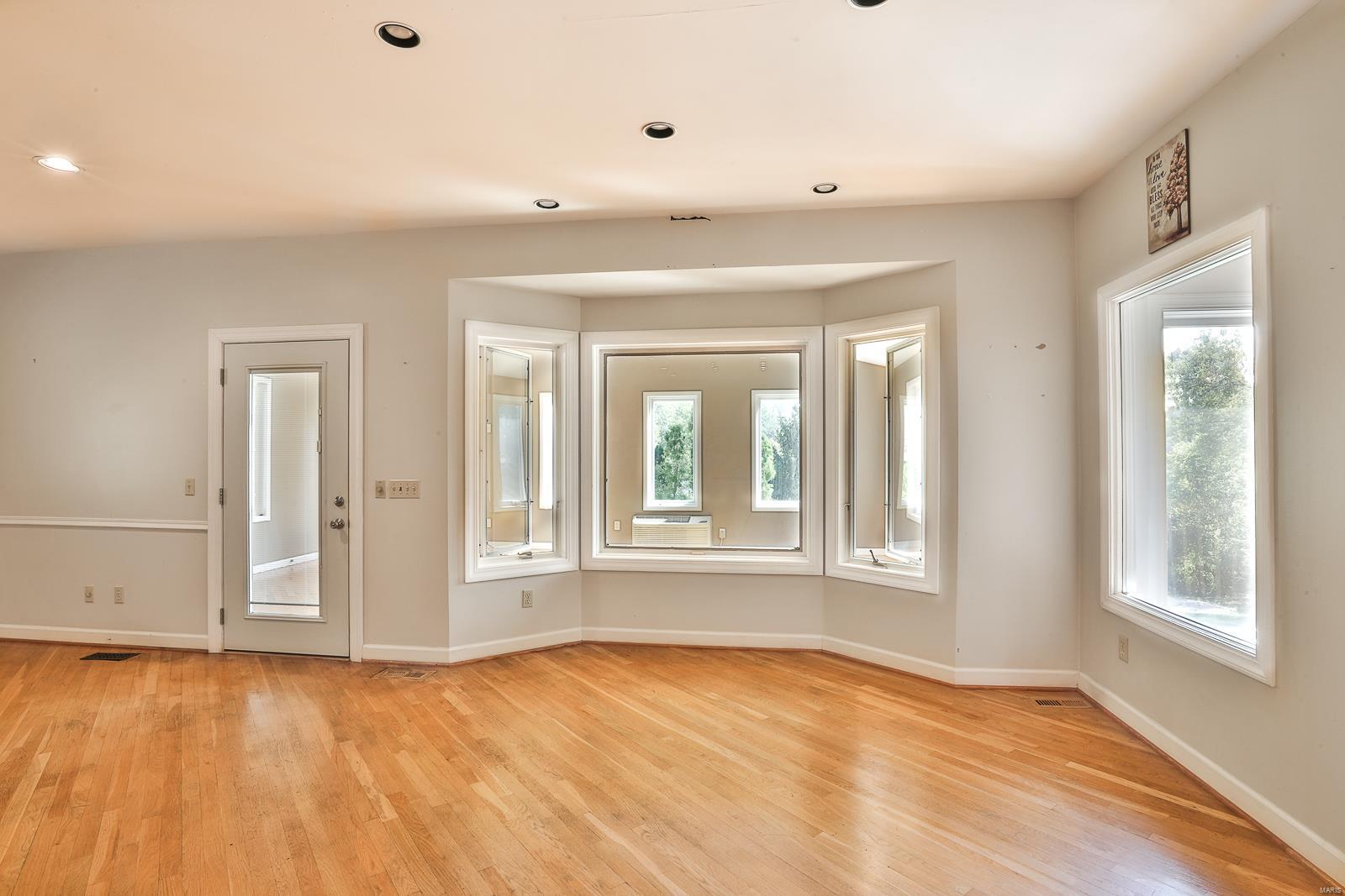 Runnymede 01 - Residential