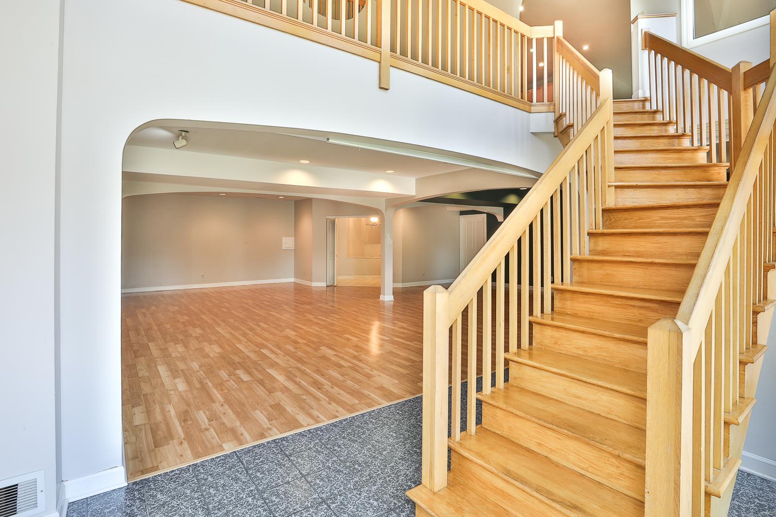 Runnymede 01 - Residential