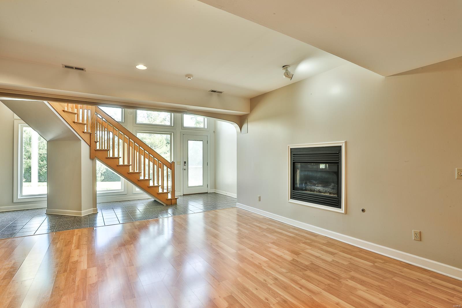 Runnymede 01 - Residential