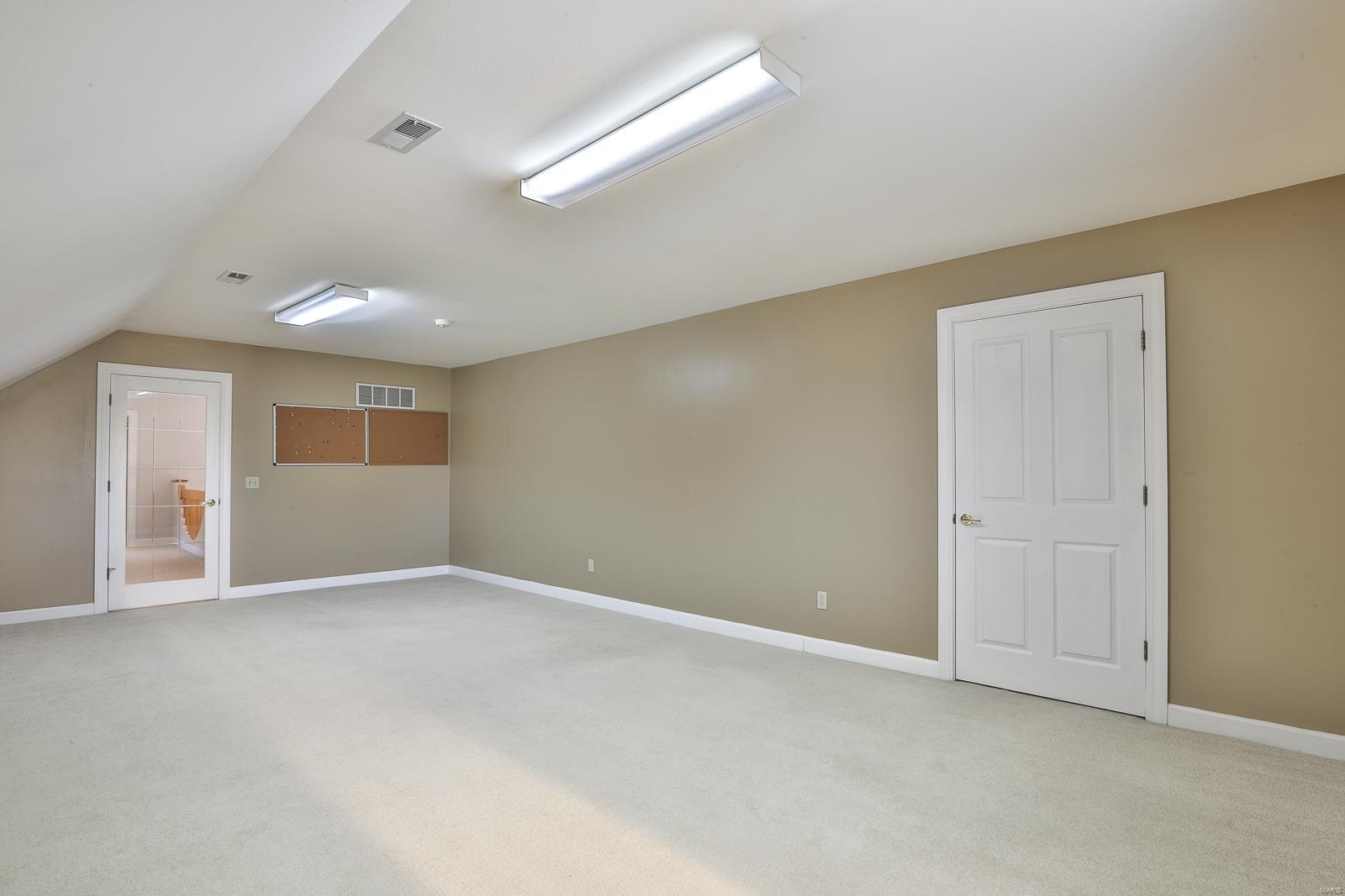 Runnymede 01 - Residential