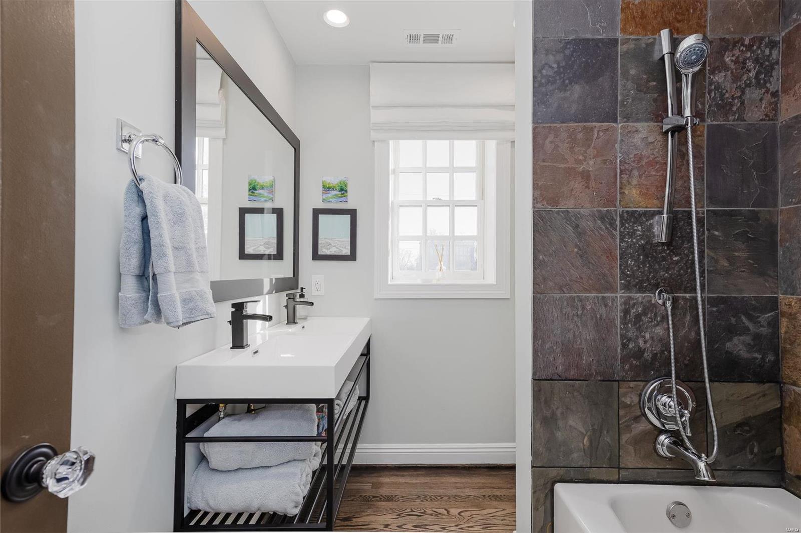 Clayton Gardens - Residential