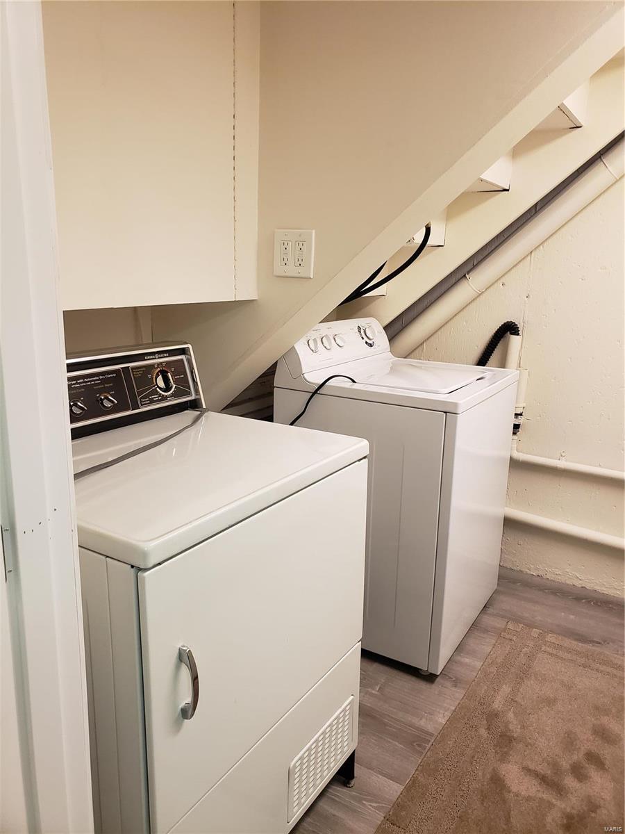 St Cyr Hills - Residential