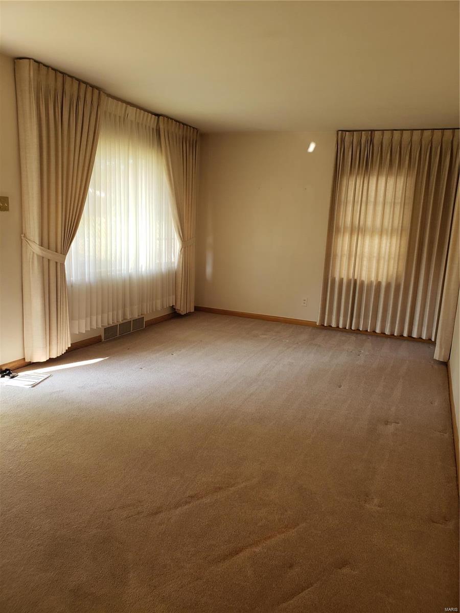 St Cyr Hills - Residential