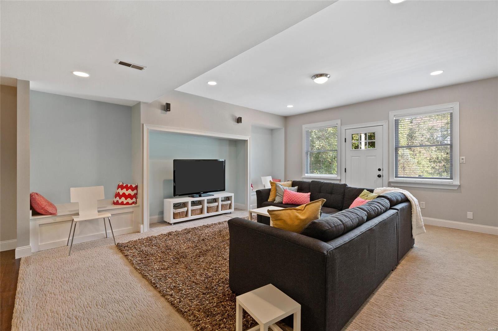 Oakville Woods - Residential