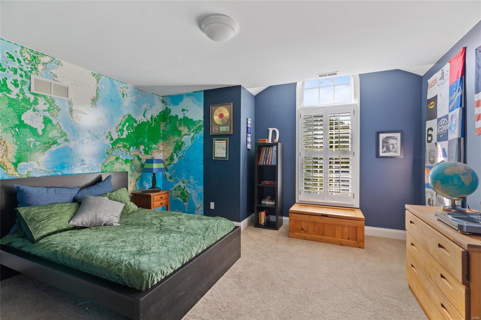 Oakville Woods - Residential