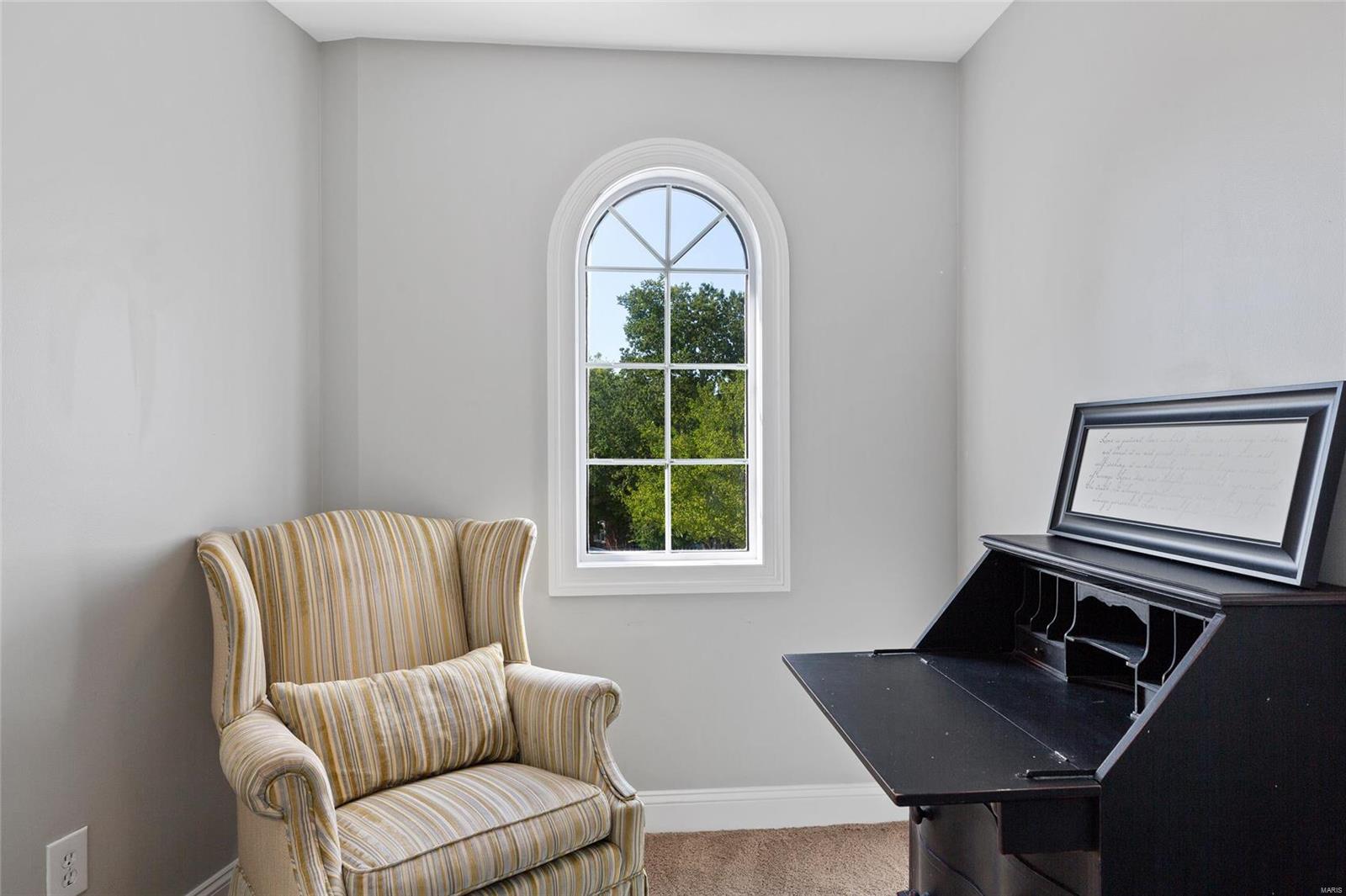 Oakville Woods - Residential