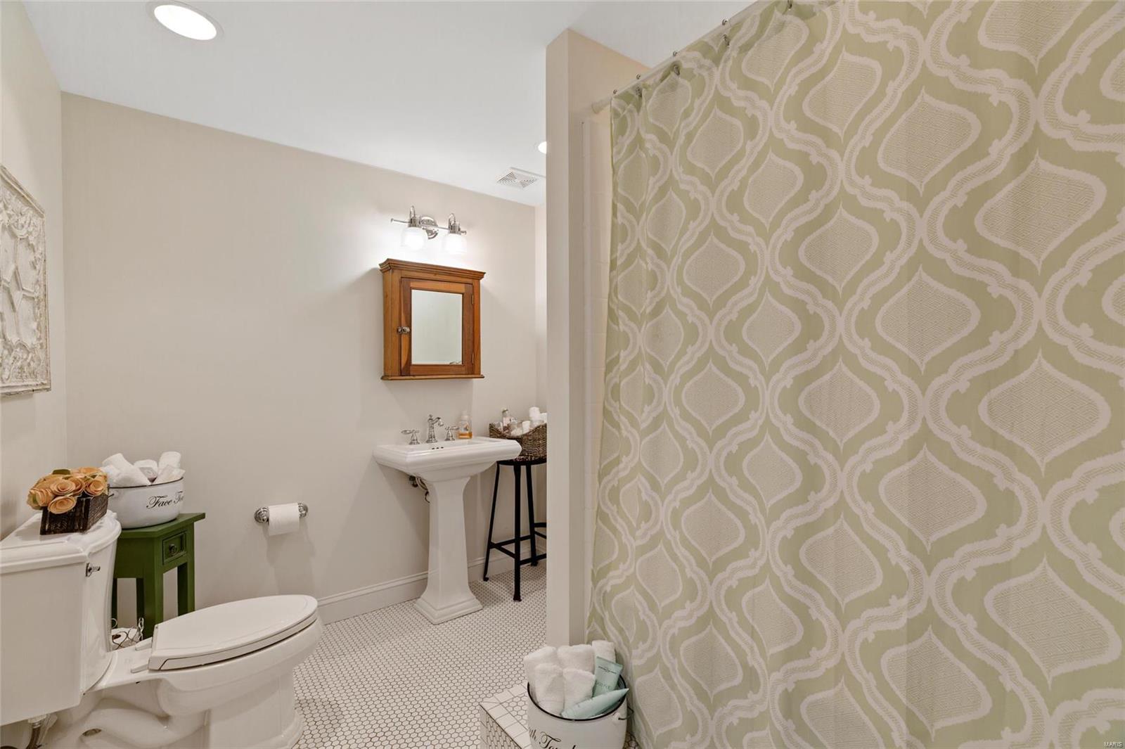 Oakville Woods - Residential