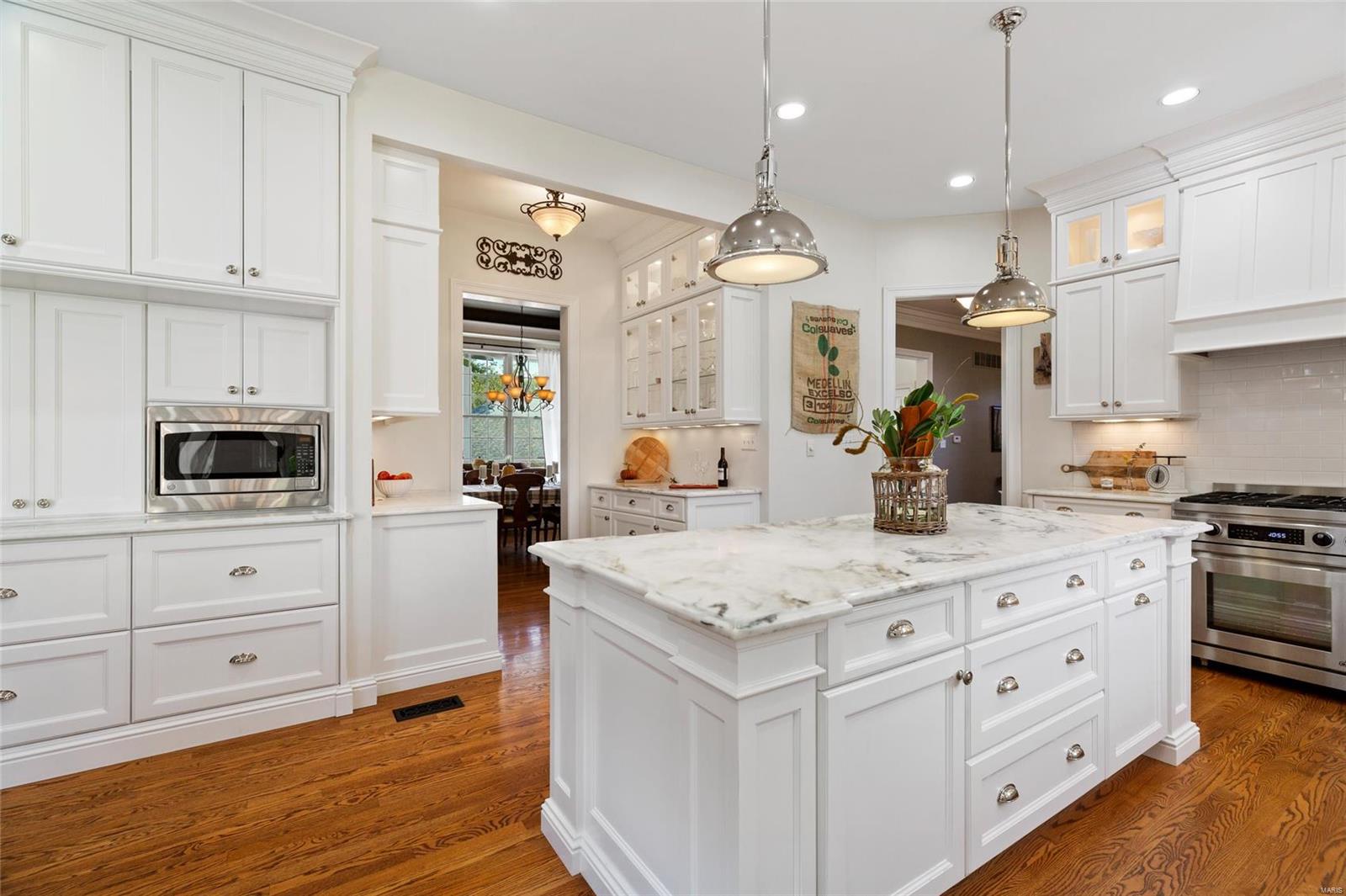 Oakville Woods - Residential