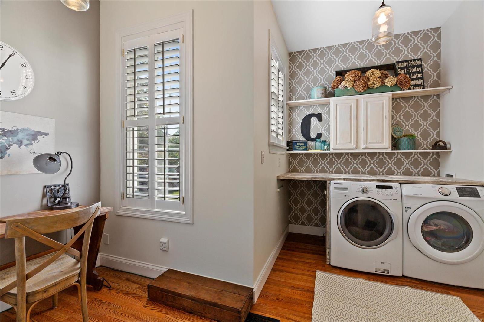 Oakville Woods - Residential