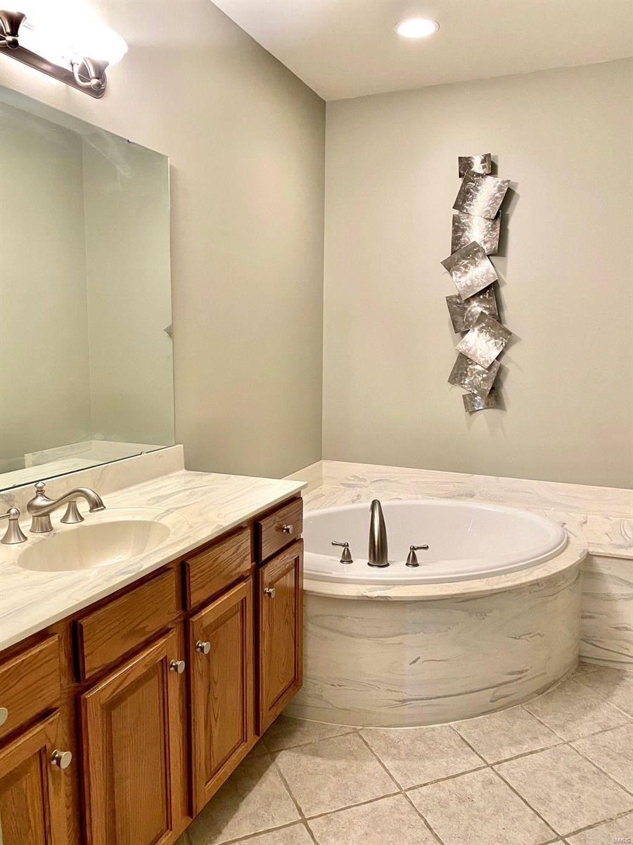 Edison Condominiums - Residential Lease