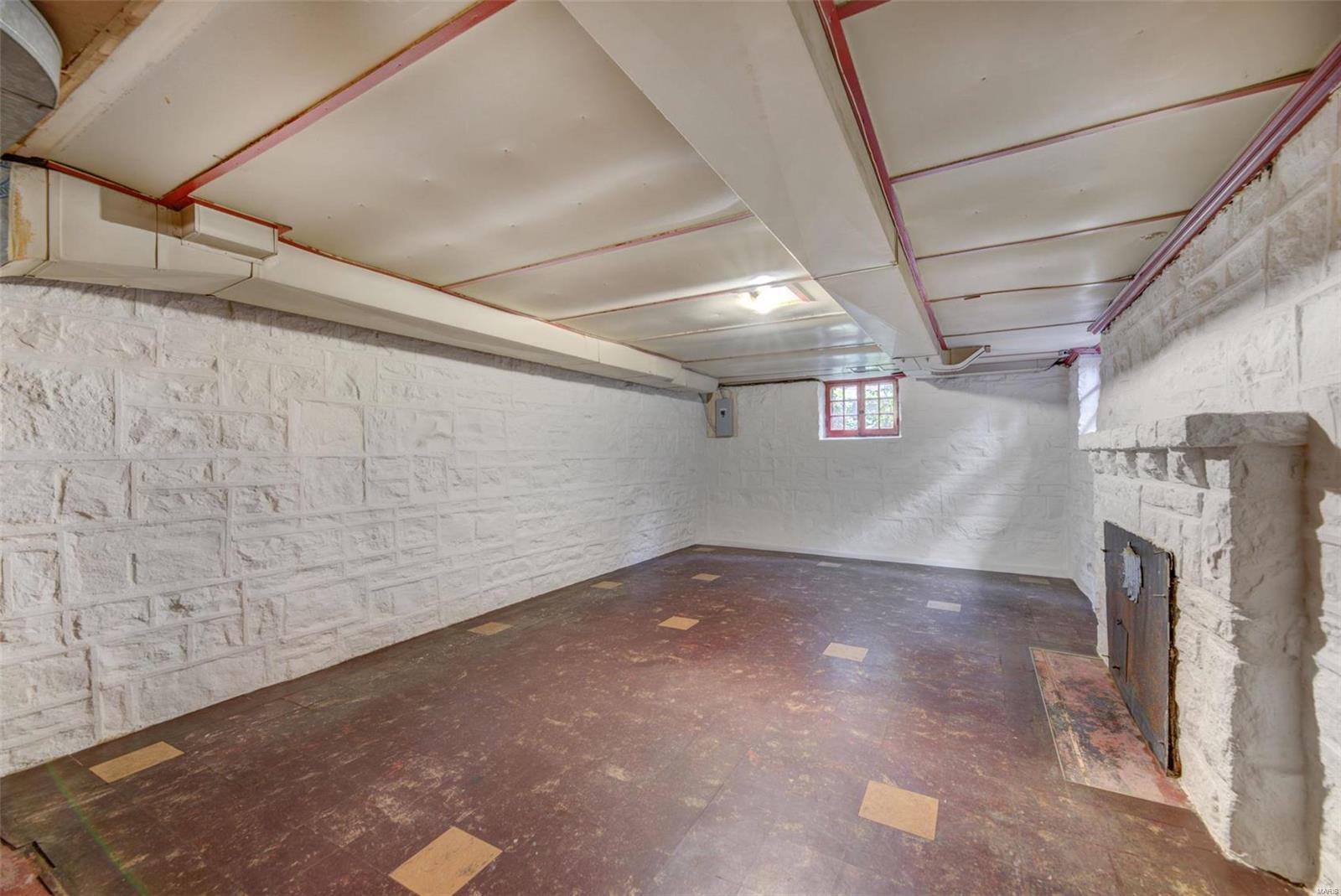 Davis Place - Residential