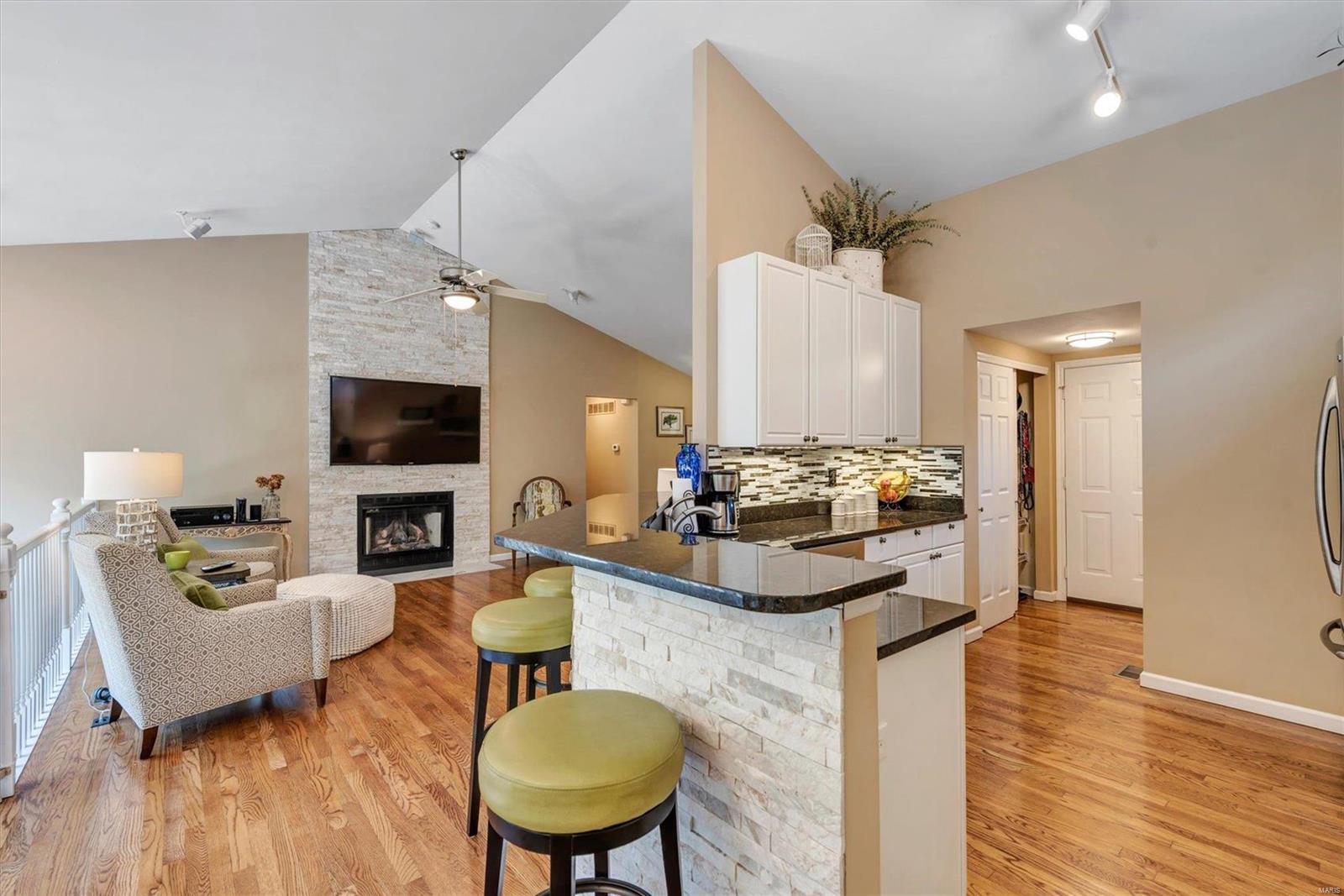 Vista Glen Add Ph Two - Residential
