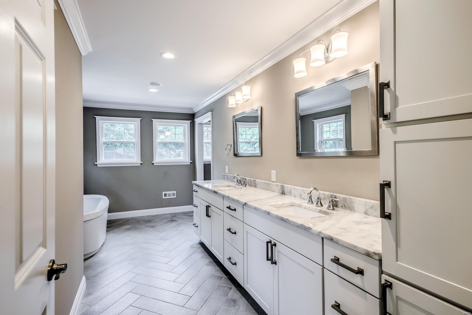 Huntington Farm 2 - Residential