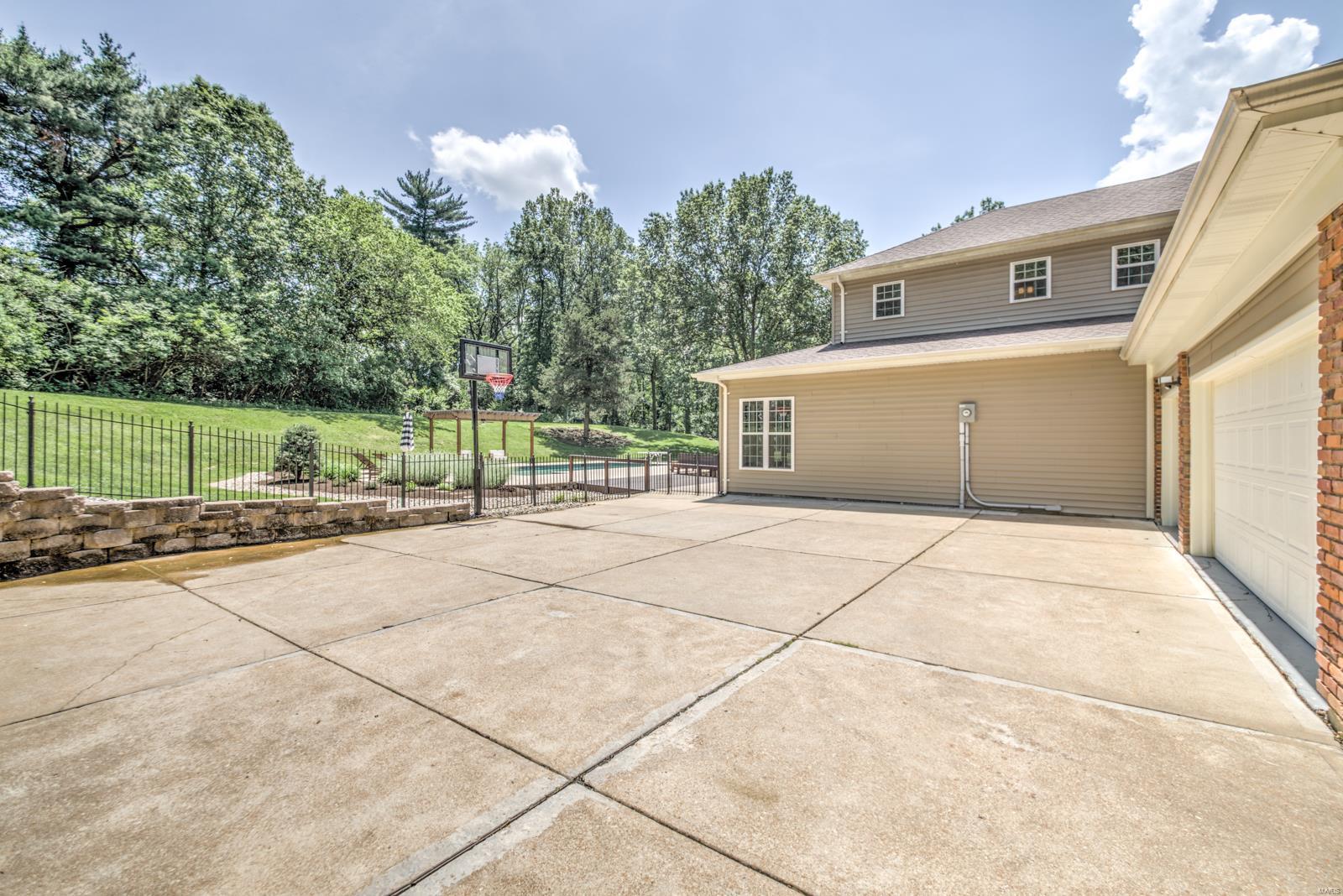 Huntington Farm 2 - Residential