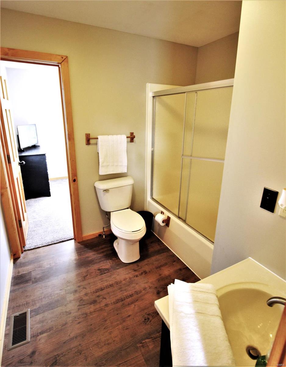 Cedar Crest Cottages - Residential