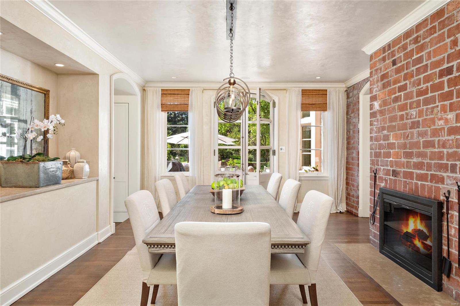 Warson Corner - Residential