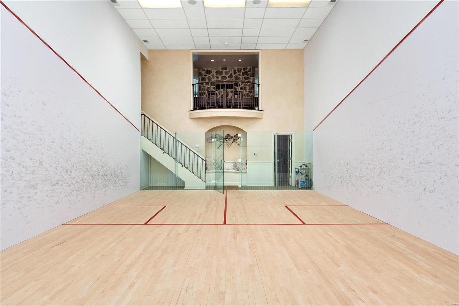 Warson Corner - Residential