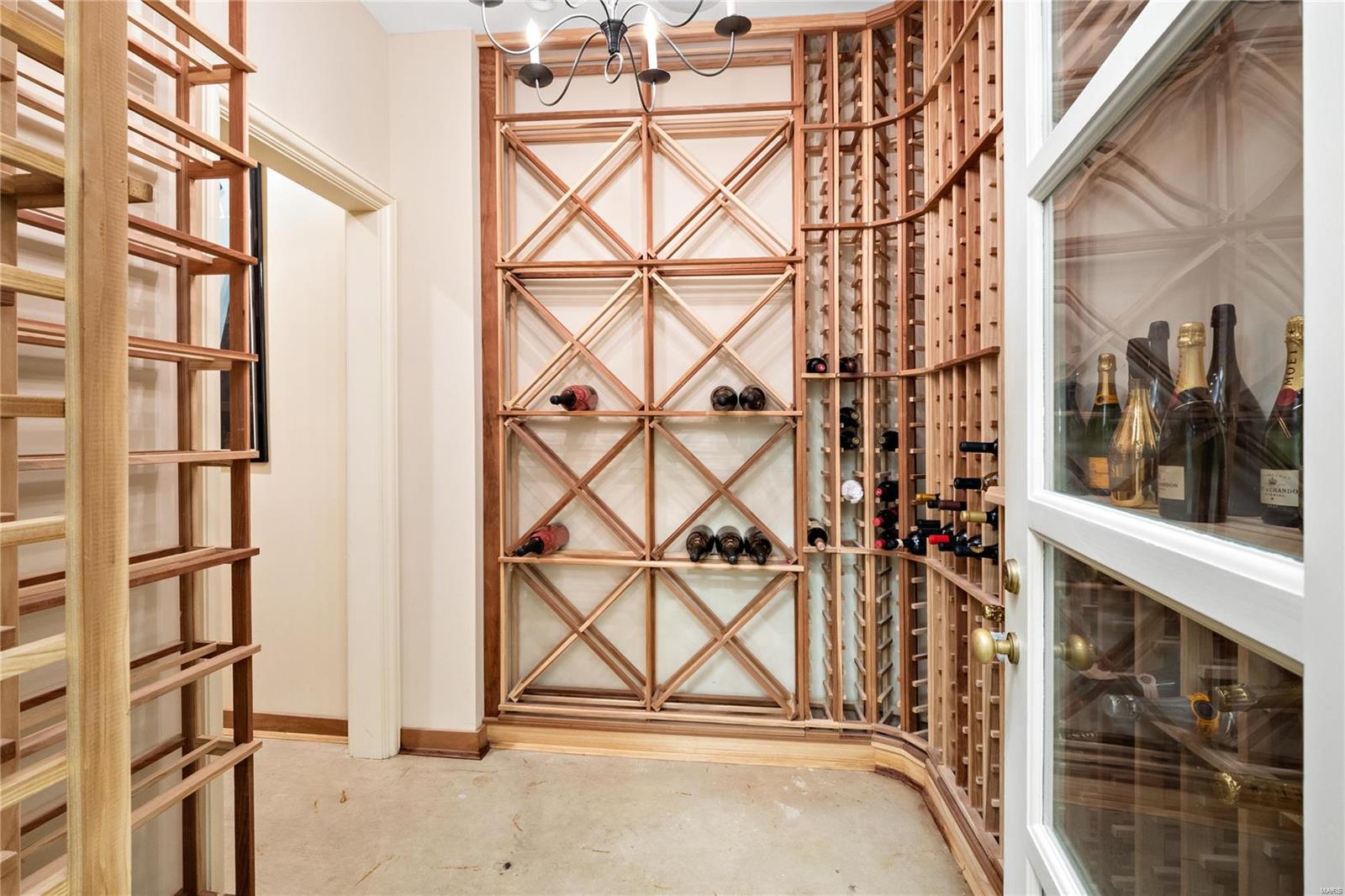 Warson Corner - Residential