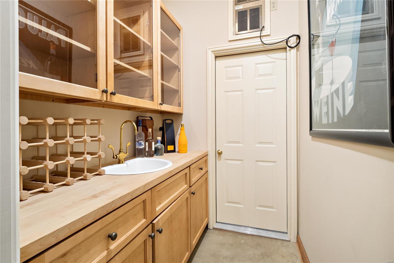 Warson Corner - Residential