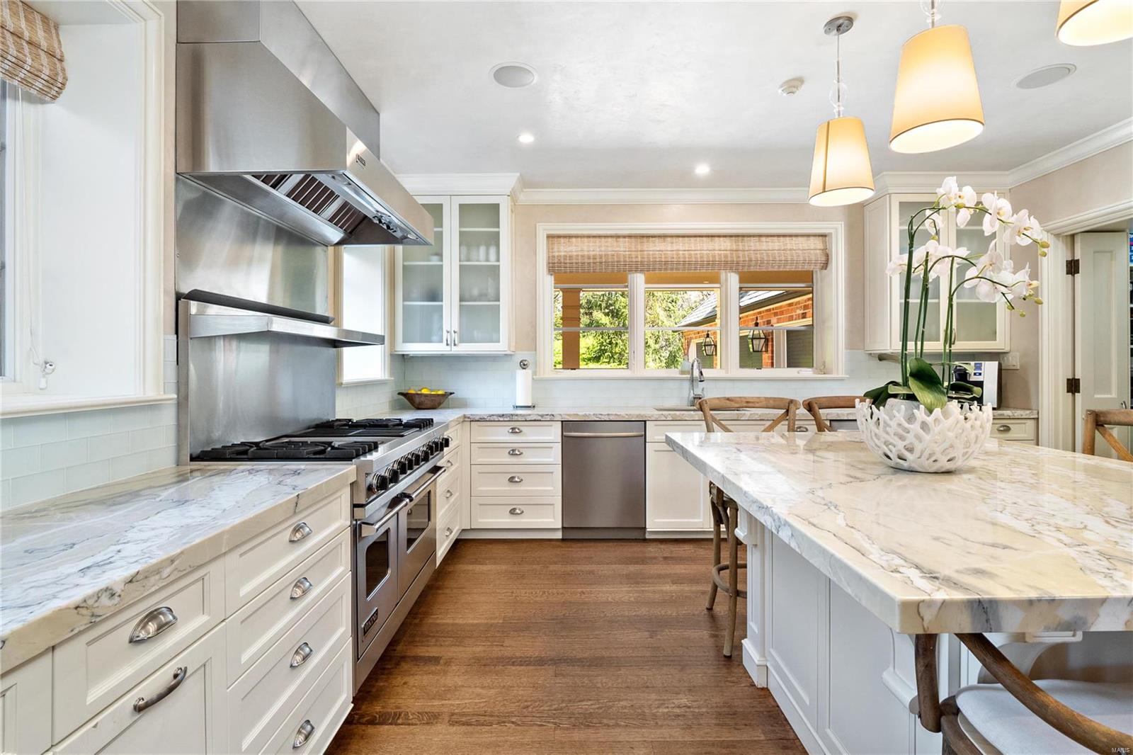 Warson Corner - Residential