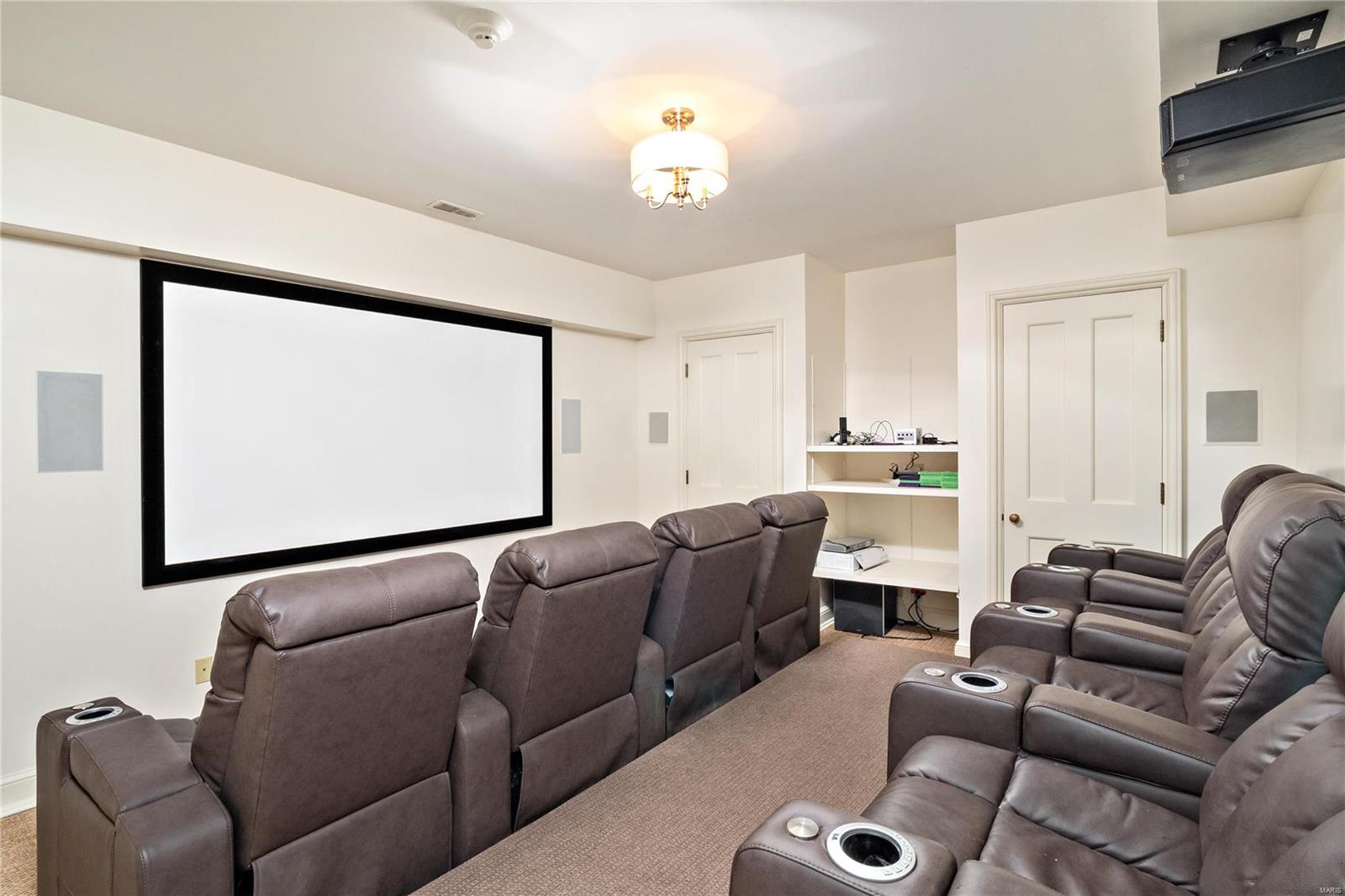 Warson Corner - Residential