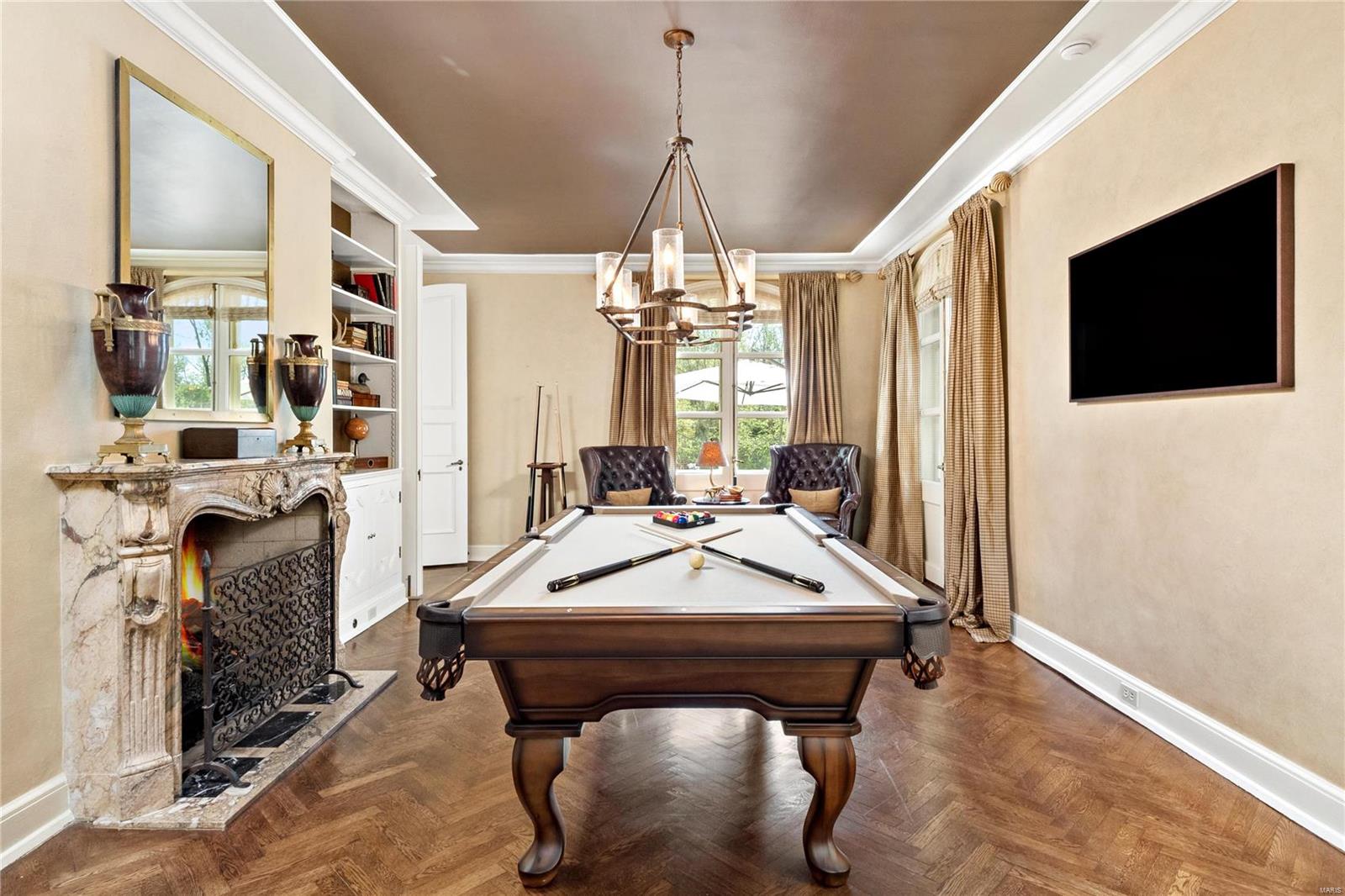 Warson Corner - Residential