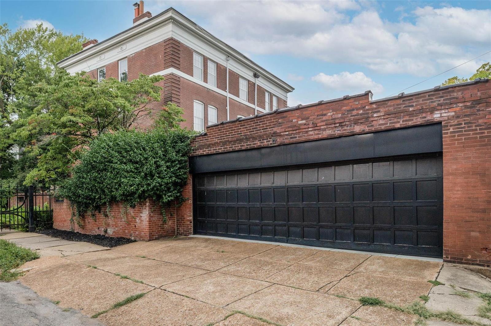 Central West End - Residential