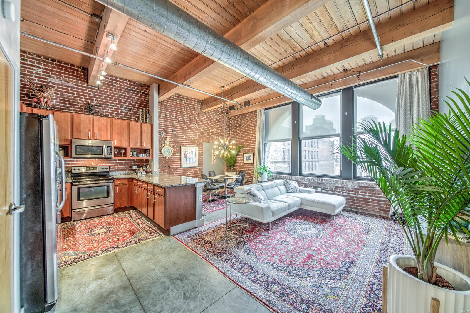 Lucas Lofts - Residential