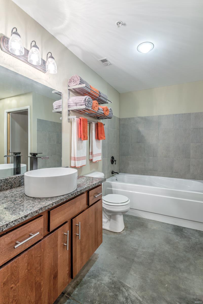 Lucas Lofts - Residential