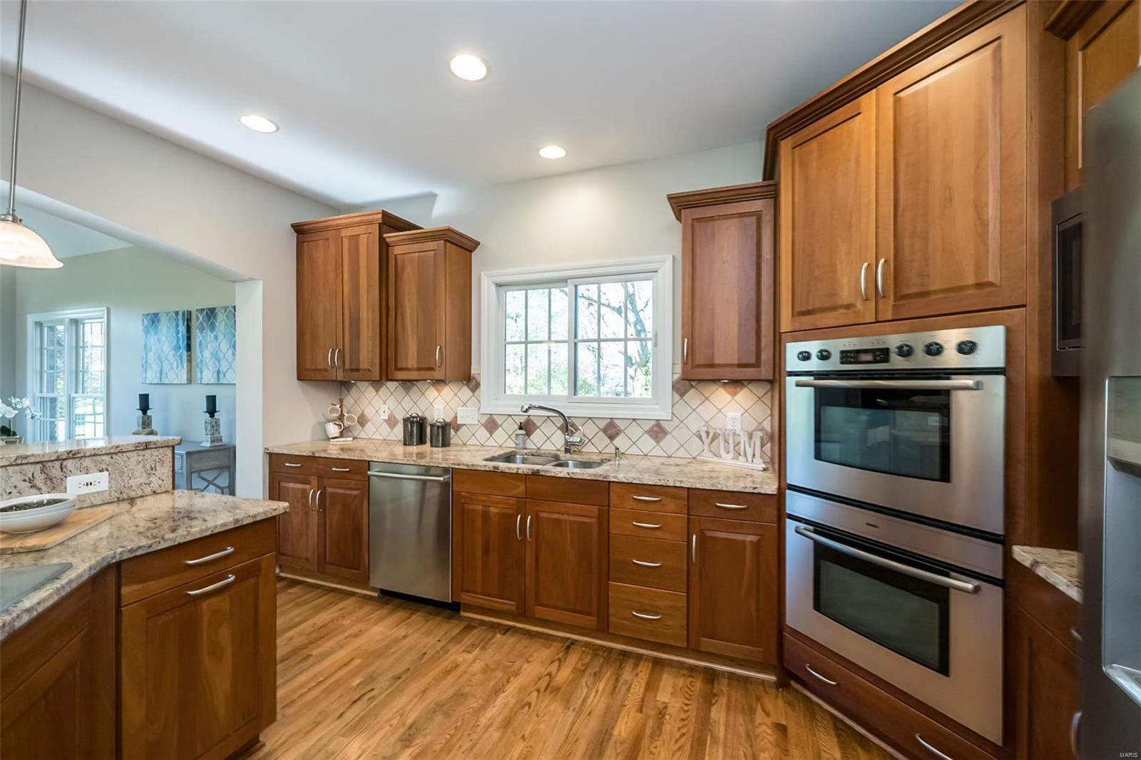 Mason Manor - Residential