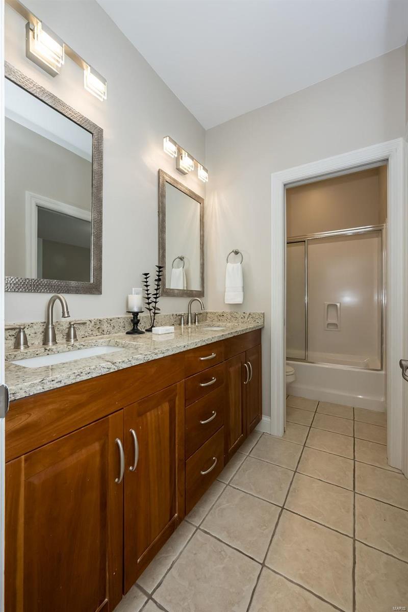 Mason Manor - Residential