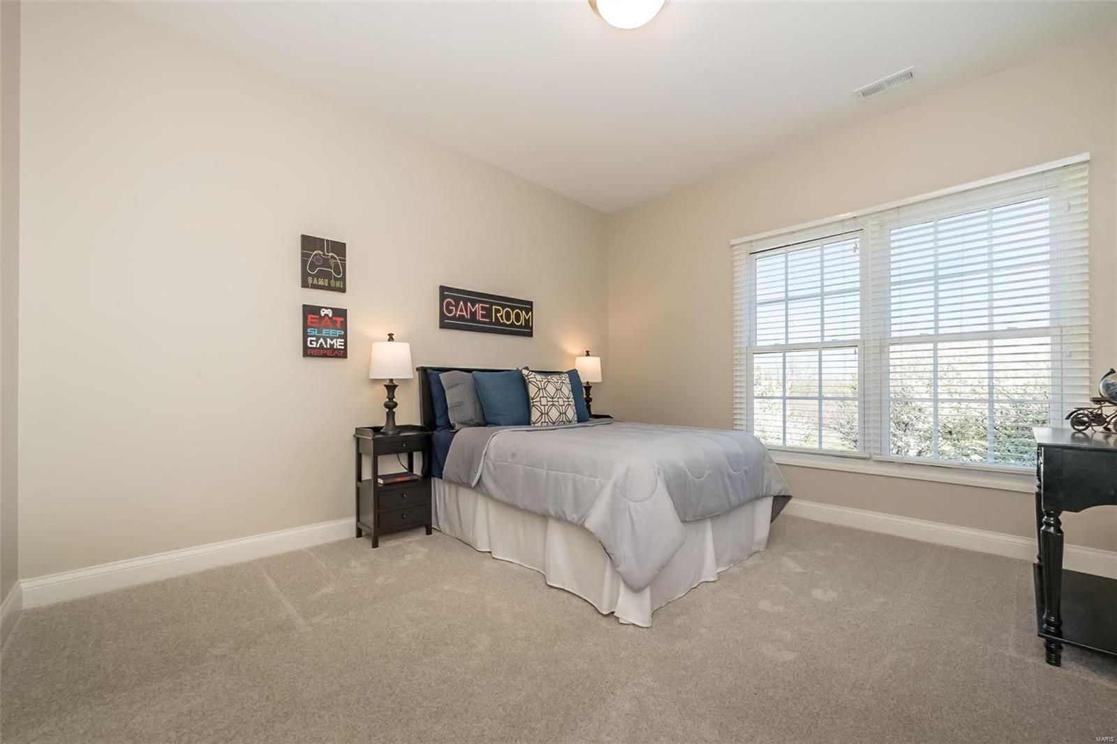 Mason Manor - Residential