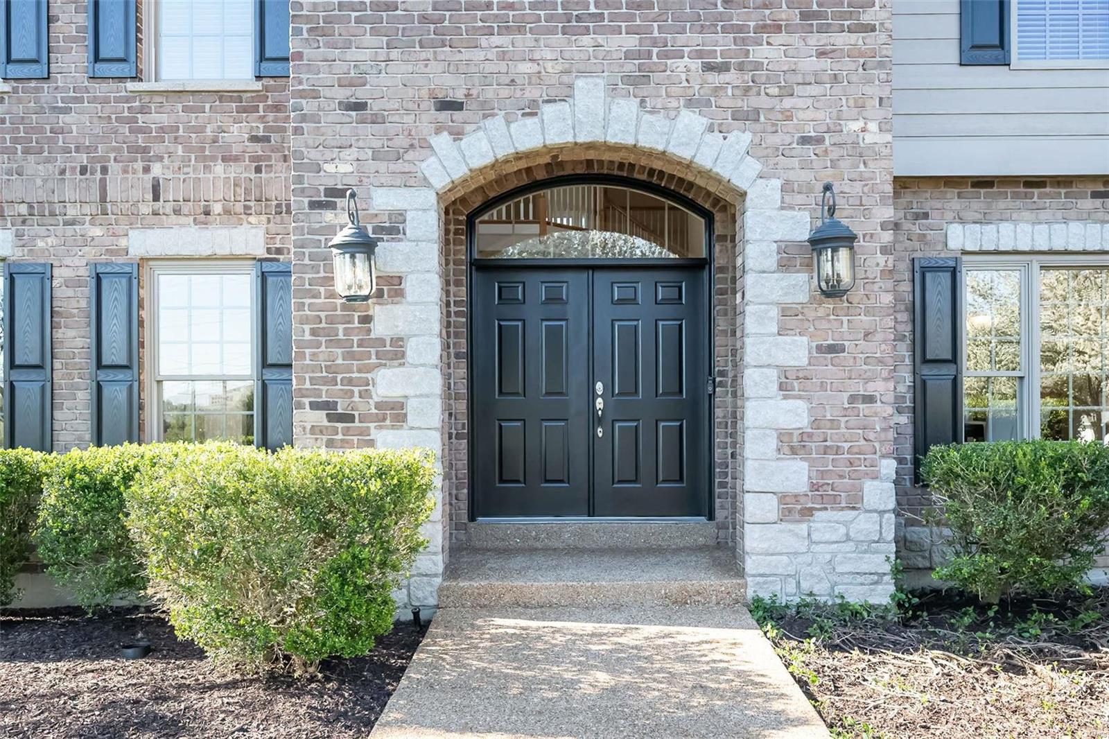 Mason Manor - Residential