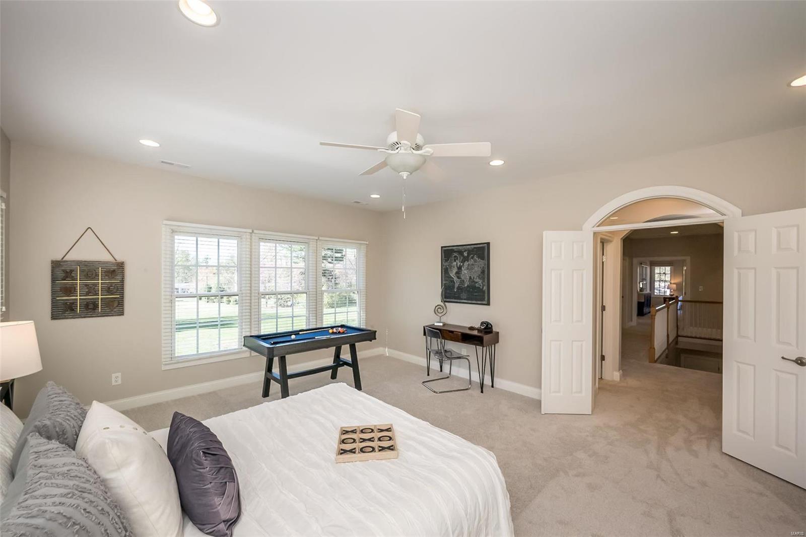 Mason Manor - Residential