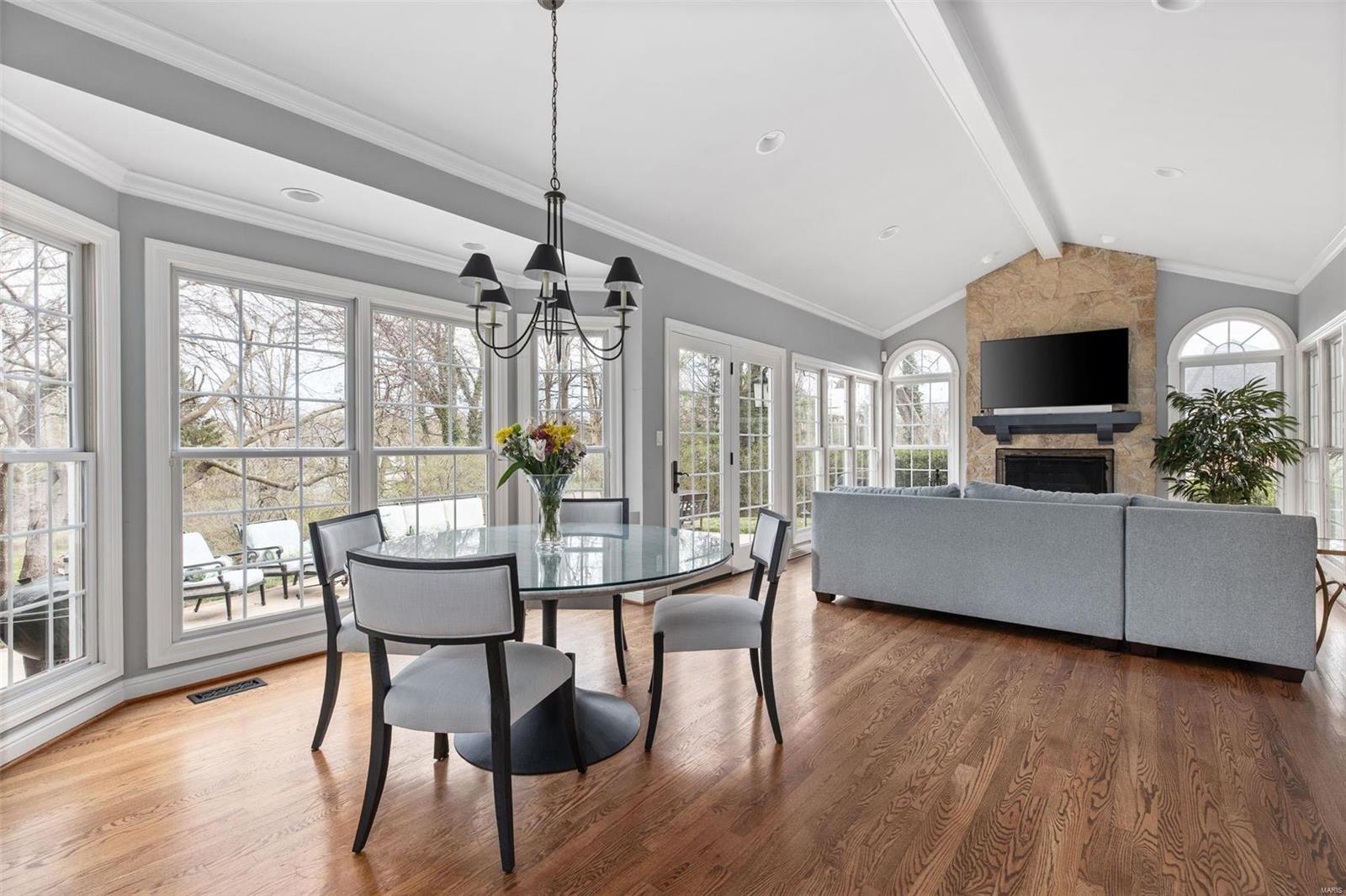 Twin Fawns Estates - Residential