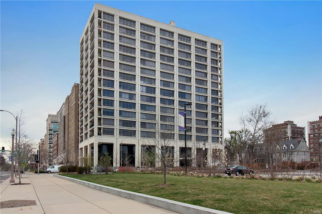 Lindell Terrace Condo - Residential Lease