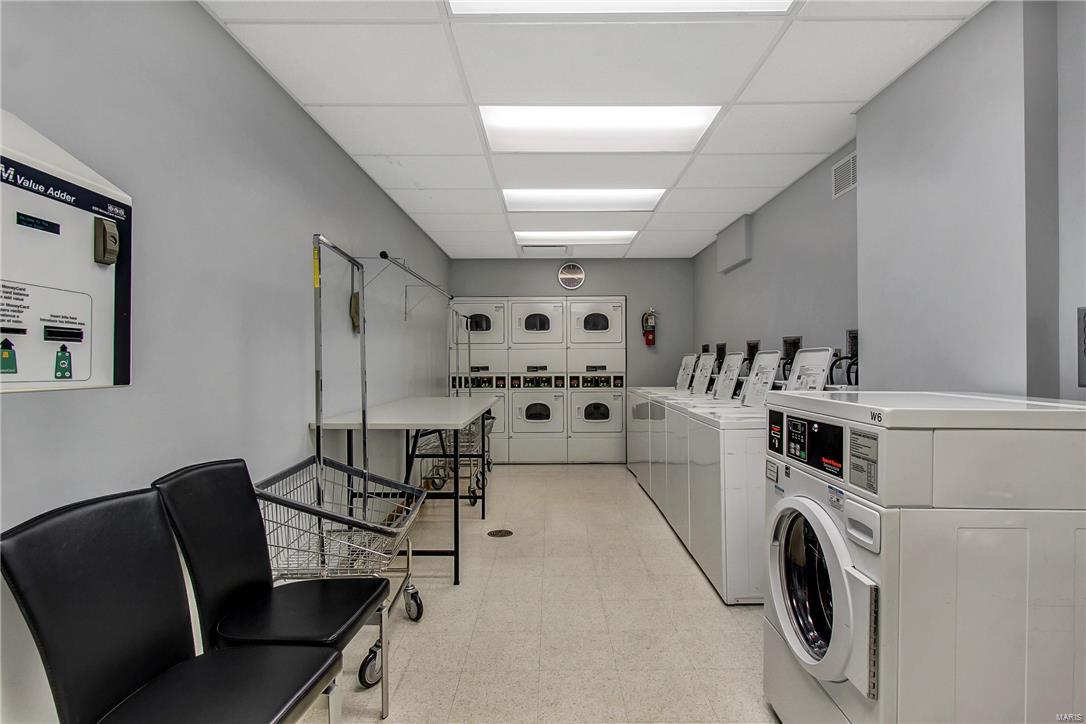 Lindell Terrace Condo - Residential Lease