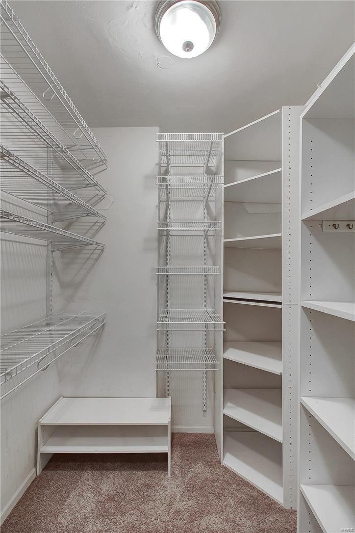 Lindell Terrace Condo - Residential Lease