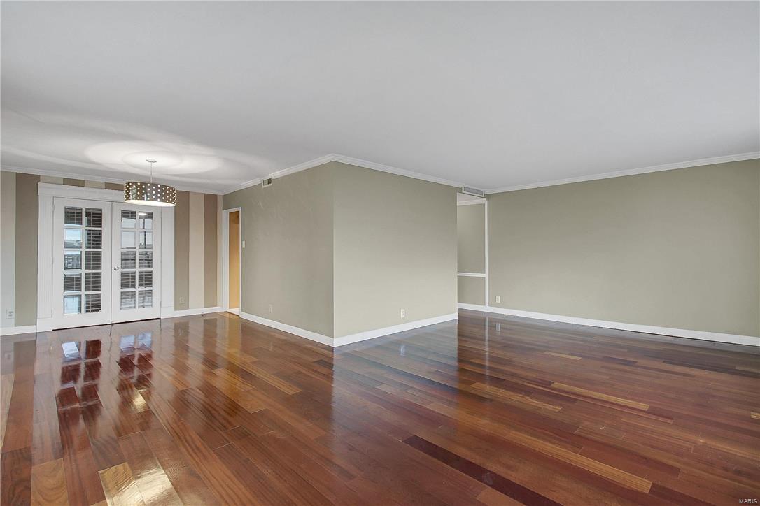 Lindell Terrace Condo - Residential Lease