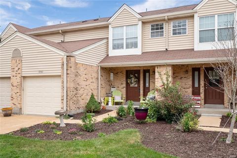 Condominium in Wildwood MO 2319 Sandalwood Creek Ct Ct.jpg