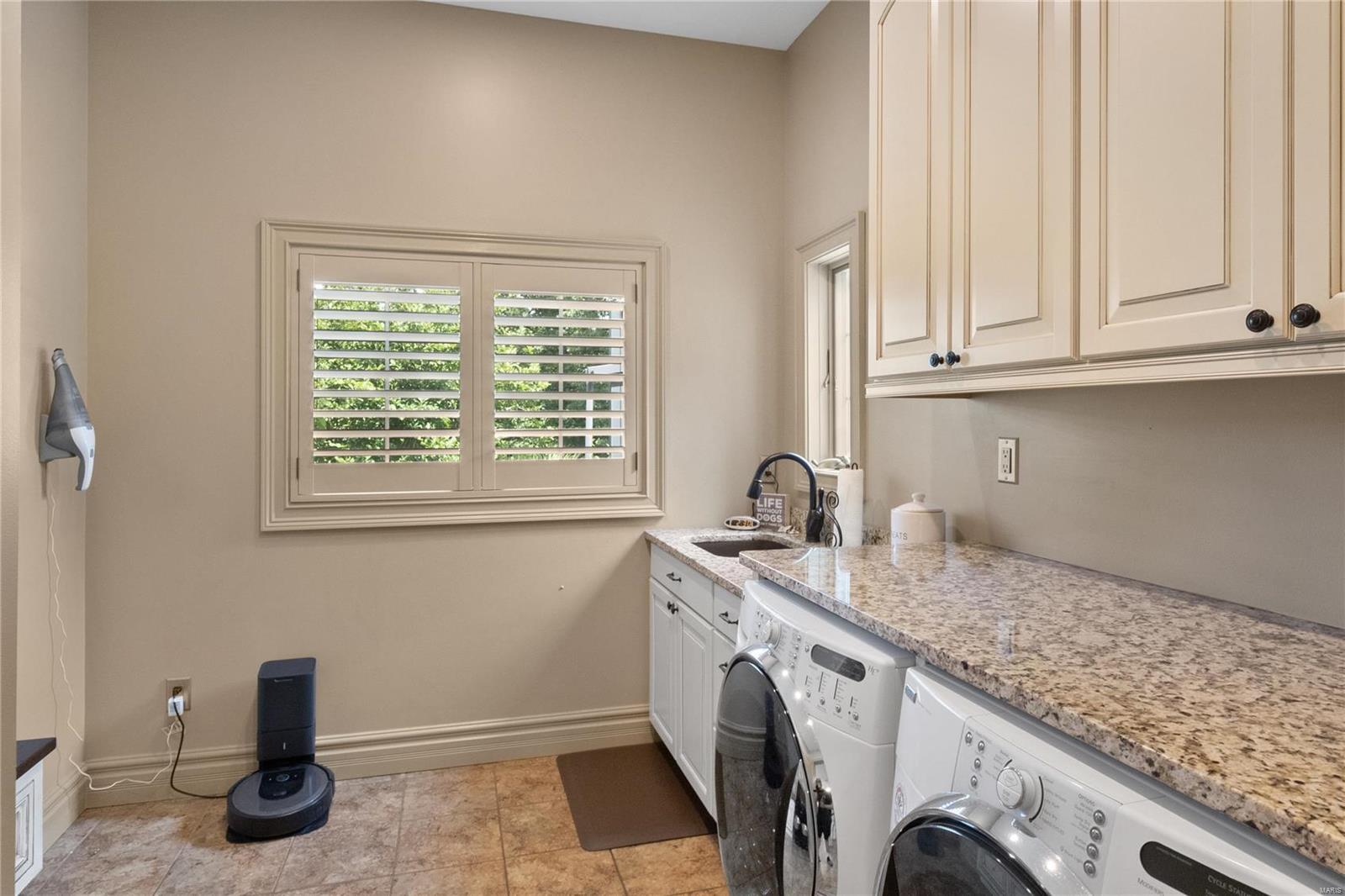 Wills Trace - Residential