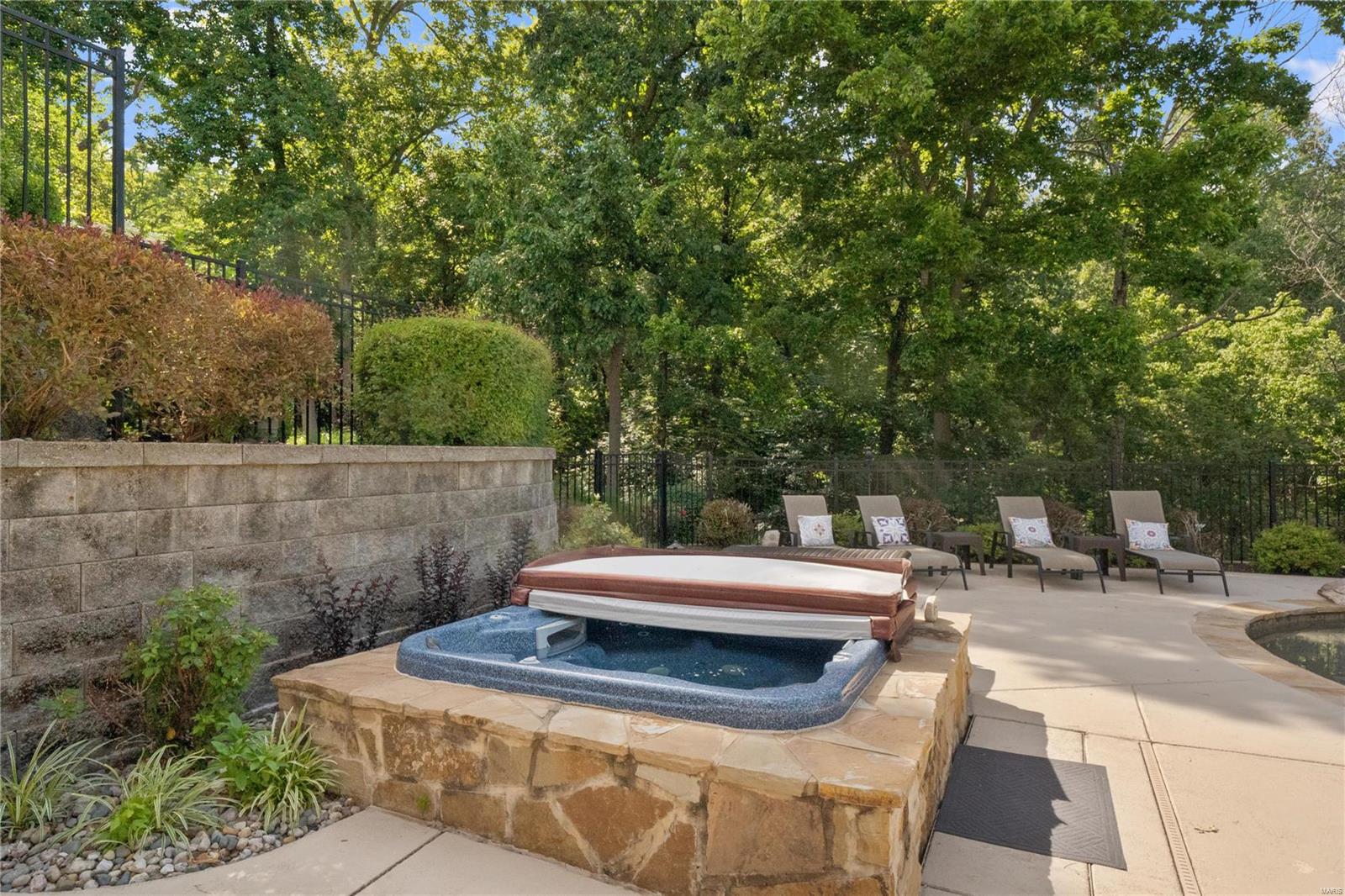 Wills Trace - Residential