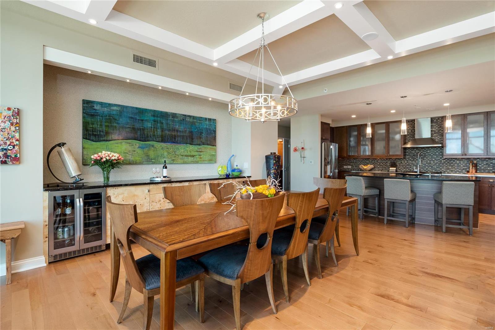 Park East Tower - Residential